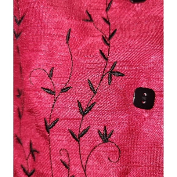 Selene Sport‎  Floral Embroidered Blouse Velvet Trim Button Down Red XL - Picture 3 of 5